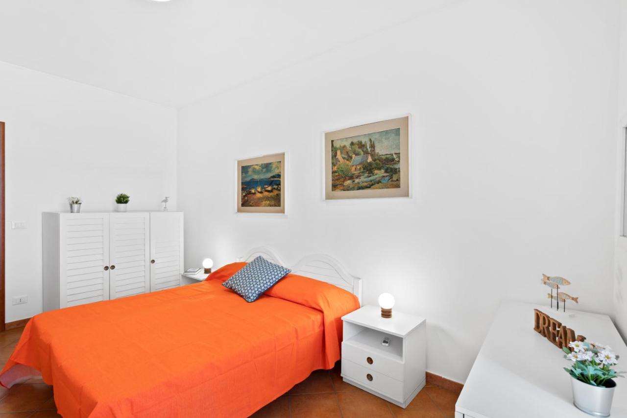 Aci Castello Seaview Apartment With Parking Bagian luar foto
